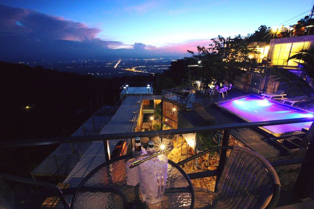 The Resort Angel Hill Ban Khanan Chit Zewnętrze zdjęcie
